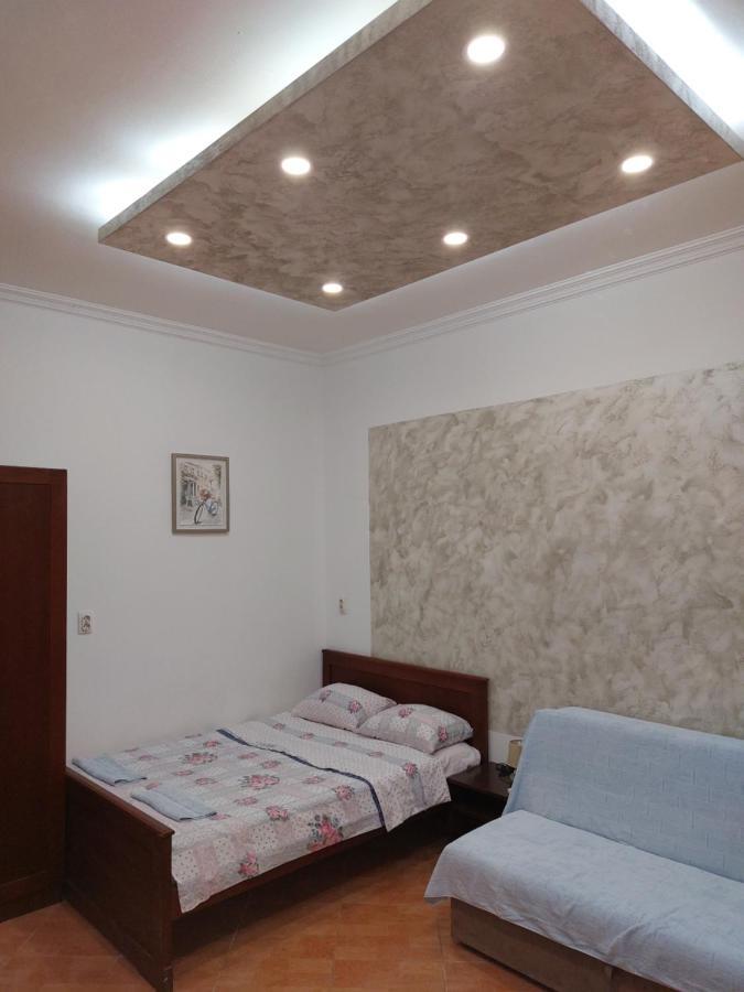 Apartments Mira Tivat Exterior foto